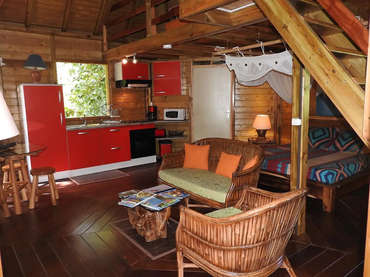 Chalet Insolite Ara Wakan / Ma cabane Pointe-Noire