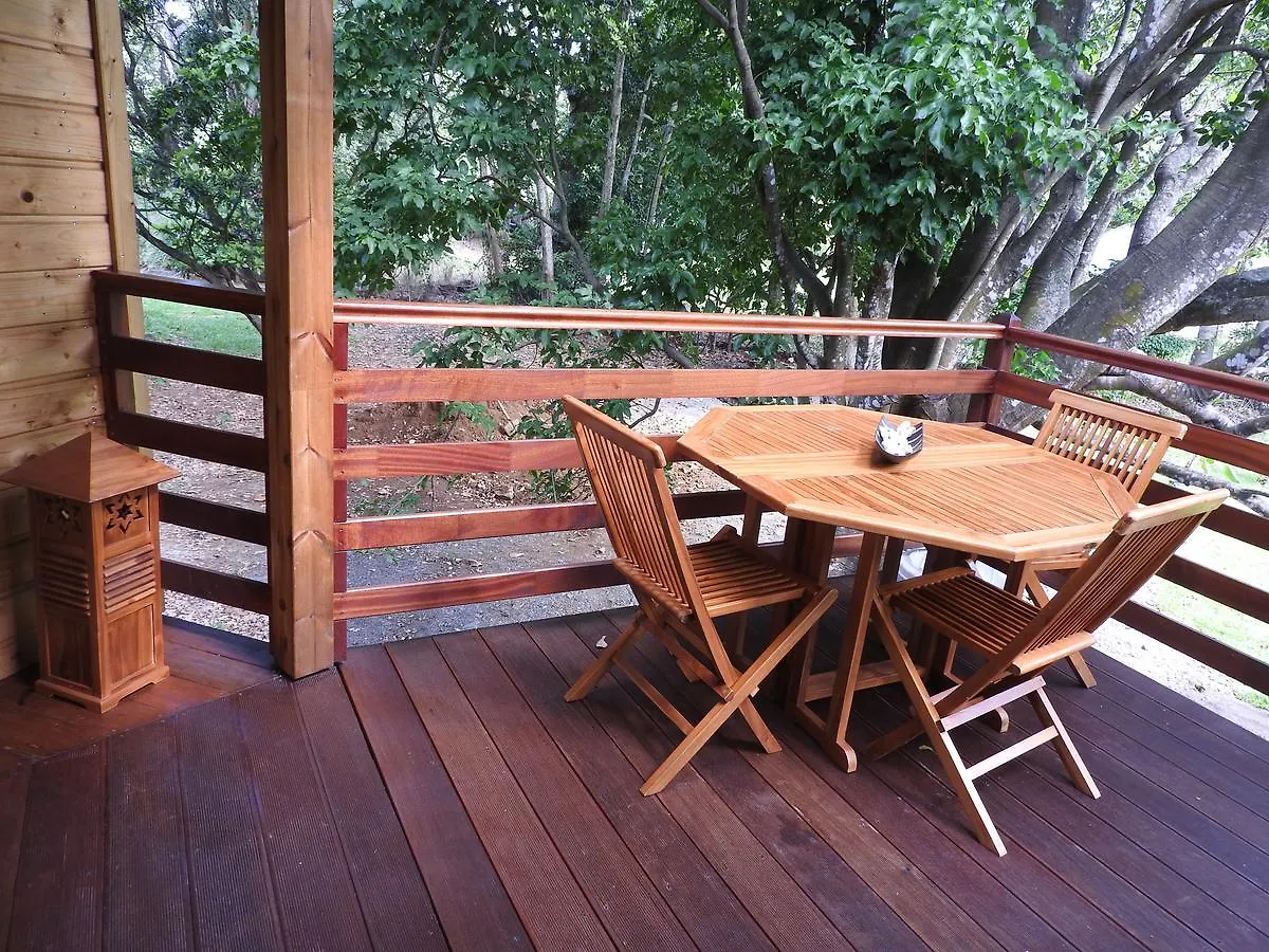 Insolite Ara Wakan / Ma cabane Pointe-Noire 0*,